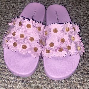 Lucky Brand Women's Gellion Daisy Slide Sandal, Purple, Floral Size 8 M.